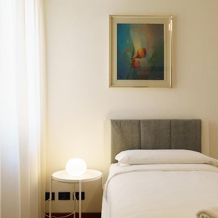 Domus Verona - Residenza Marconi Екстер'єр фото